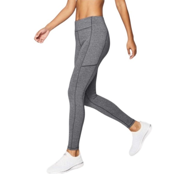 Lululemon Speed Up Tight *28"
Heathered Black (First Release) size 4 - Picture 2 of 13